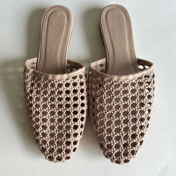 ASOS Shoes Cream Patent Leather Weaving Mules size 6 - Picture 7 of 13